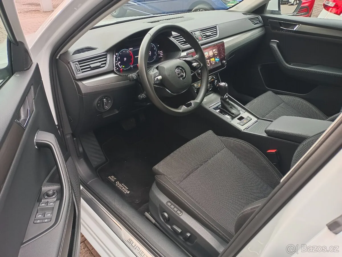 Skoda Superb 2021 photo 5