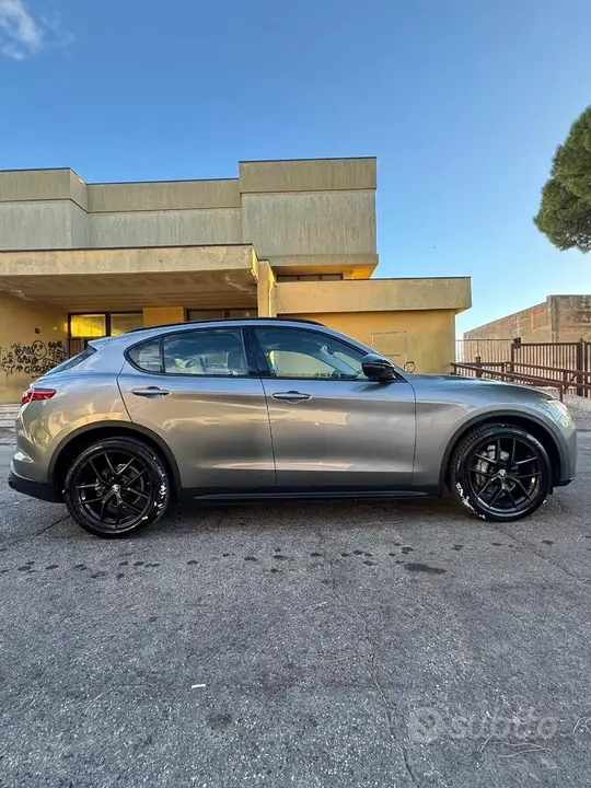 Alfa Romeo Stelvio 2019 photo 2