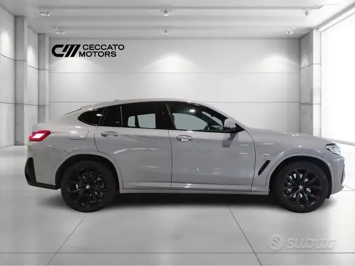 BMW X4 2023 photo 3