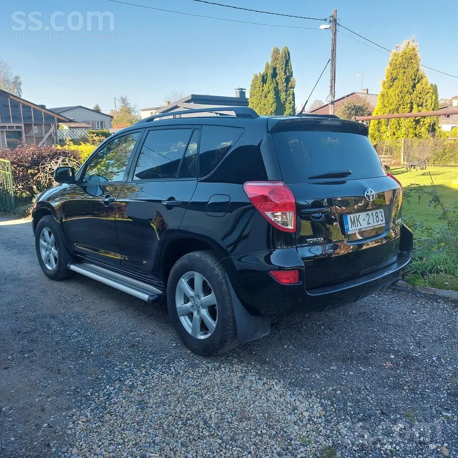 Toyota Rav4 2008 photo 4