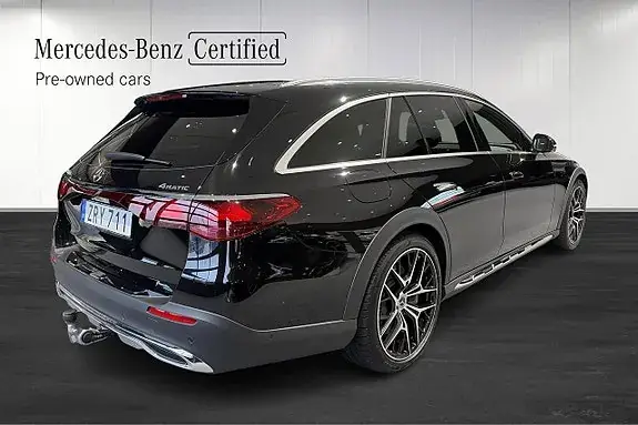 Mercedes-Benz E 300 De 2026 photo 4