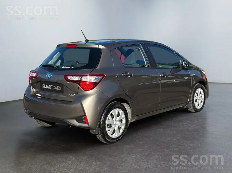 Toyota Yaris Hybrid 2018 photo 5