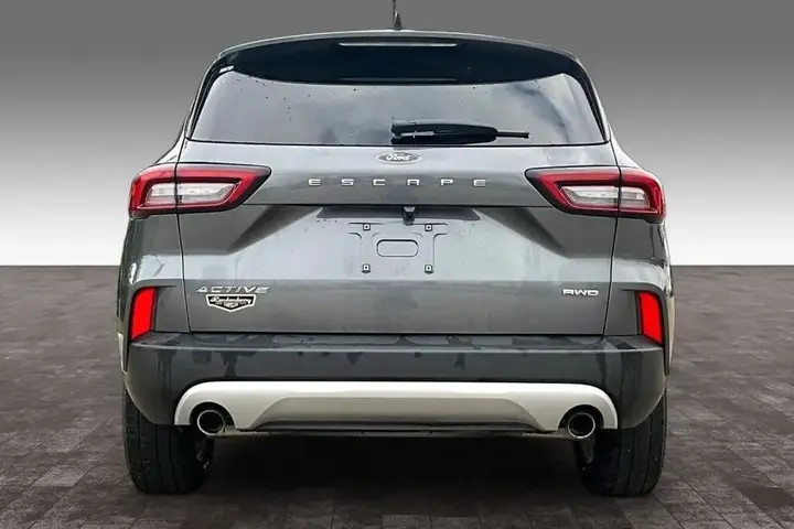 Ford Escape 2025 photo 4