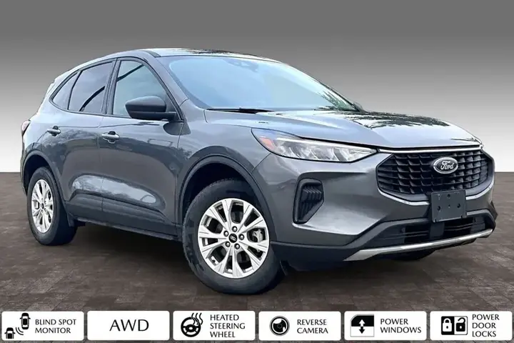 Ford Escape 2025 photo 2