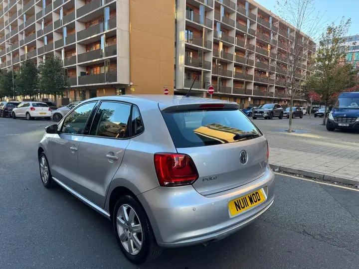 Volkswagen Polo 2011 photo 3