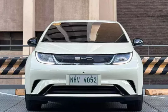 BYD Dolphin 2023 photo 2