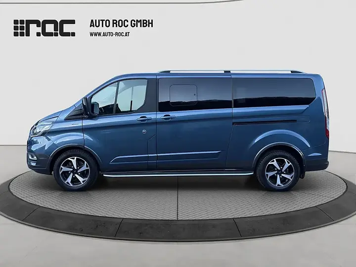 Ford Tourneo 2022 photo 2