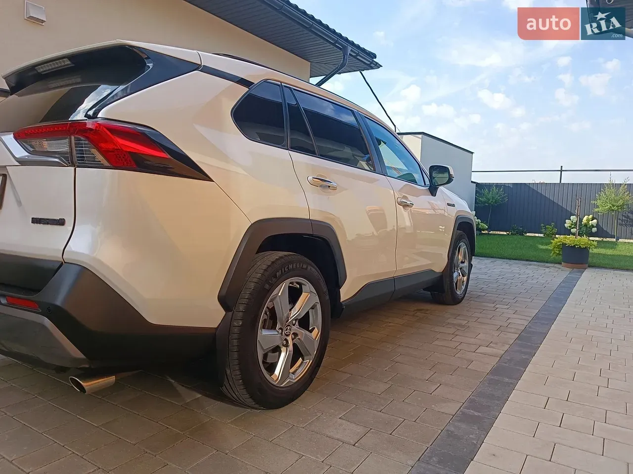 Toyota Rav4 2020 photo 5