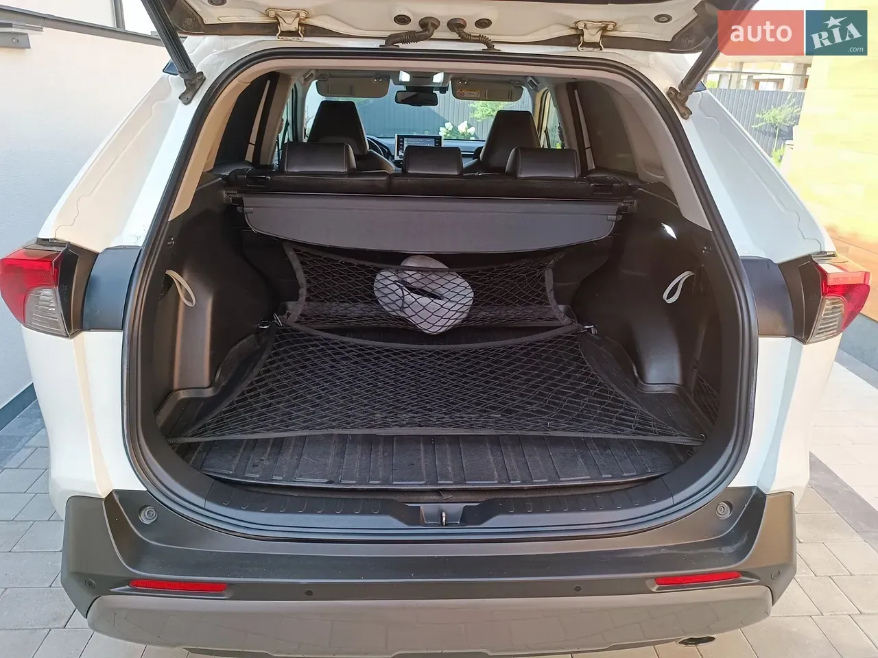 Toyota Rav4 2020 photo 3