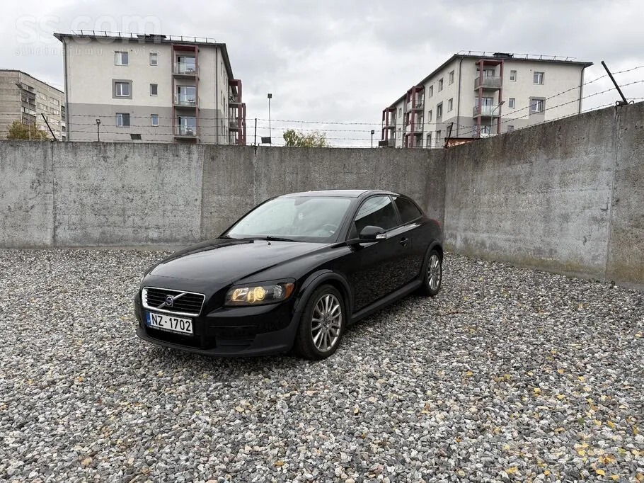 Volvo C30 2009 photo 2