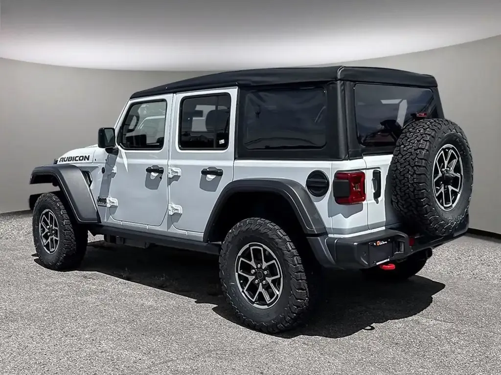 Jeep Wrangler 2026 photo 4