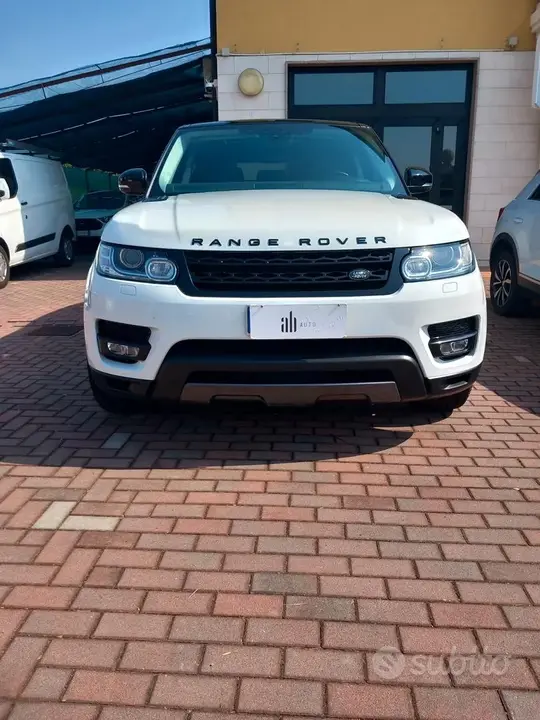 Land Rover Range Rover Sport 2017 photo 2