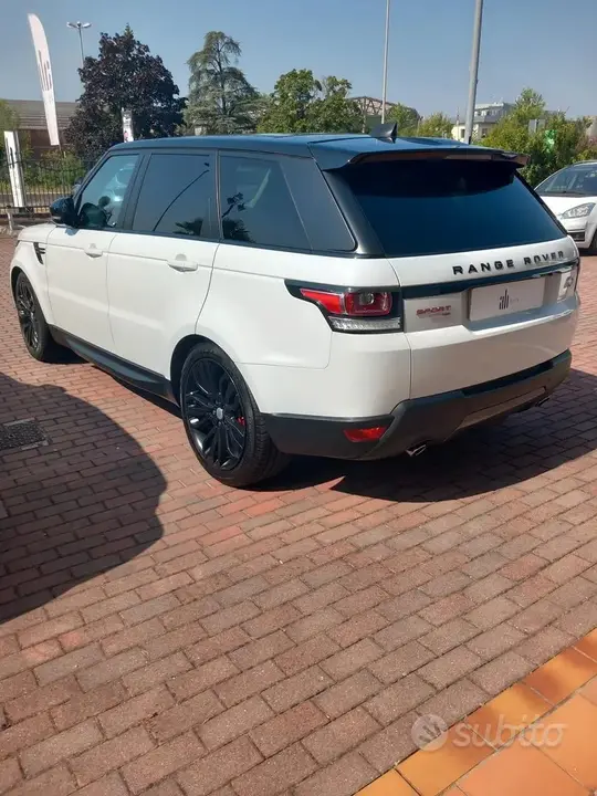 Land Rover Range Rover Sport 2017 photo 3