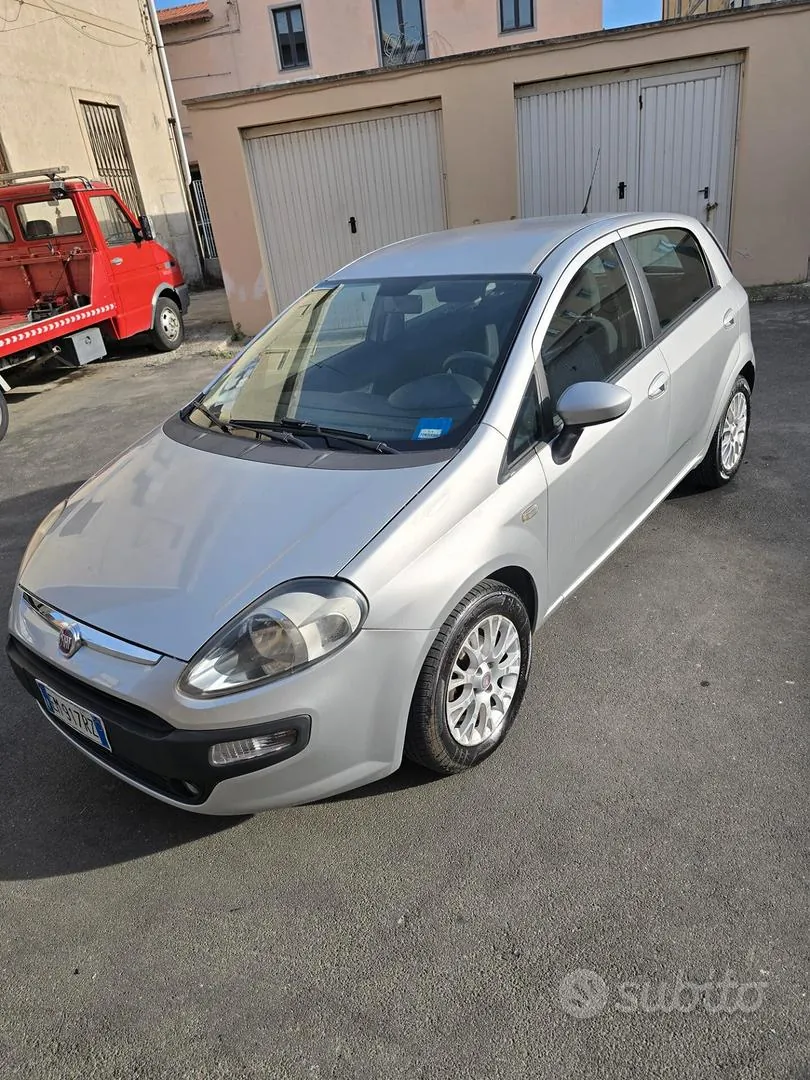 Fiat Punto 2013 photo 5