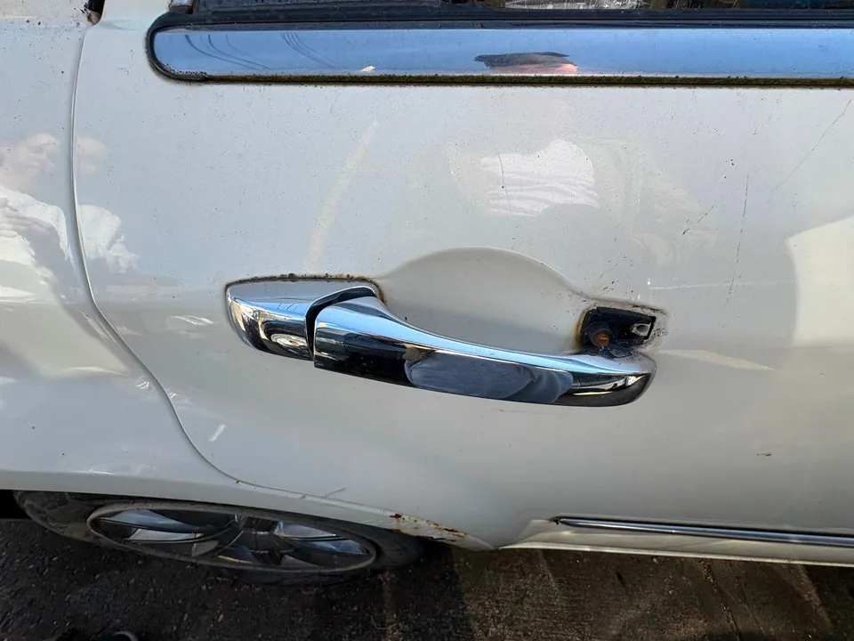 Chrysler 300 2012 photo 2