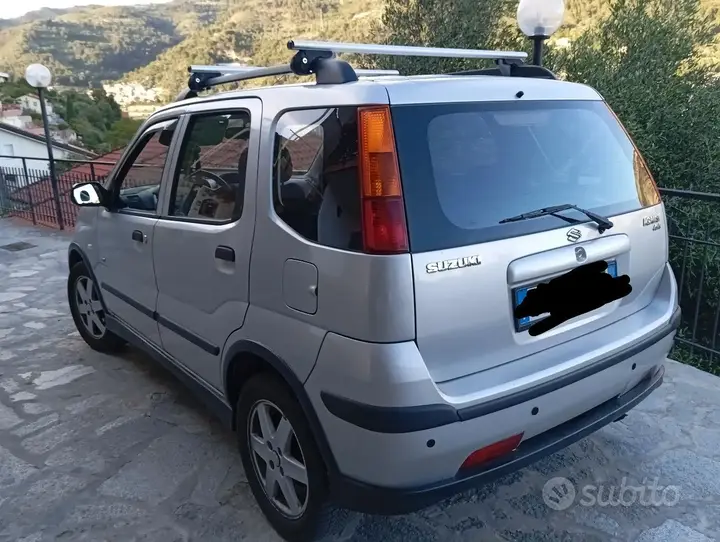 Suzuki Ignis 2004 photo 5