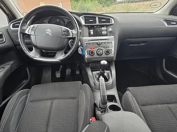 Citroen C4 2015 photo 5