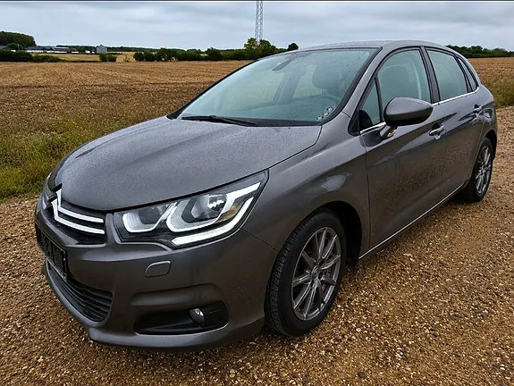 Citroen C4 2015 photo 2