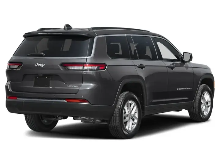 Jeep Grand Cherokee L 2026 photo 2