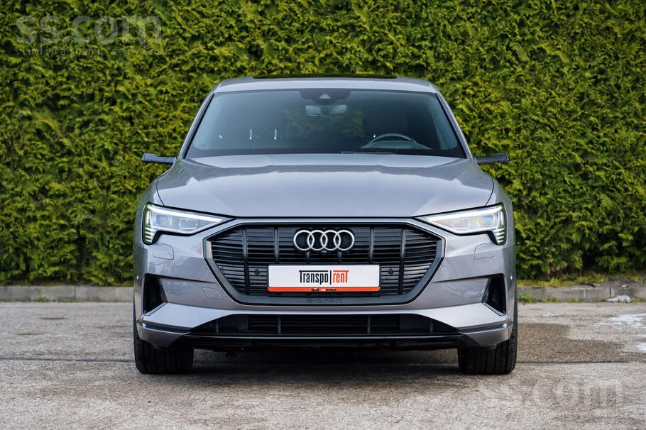 Audi E-Tron 2019 photo 2