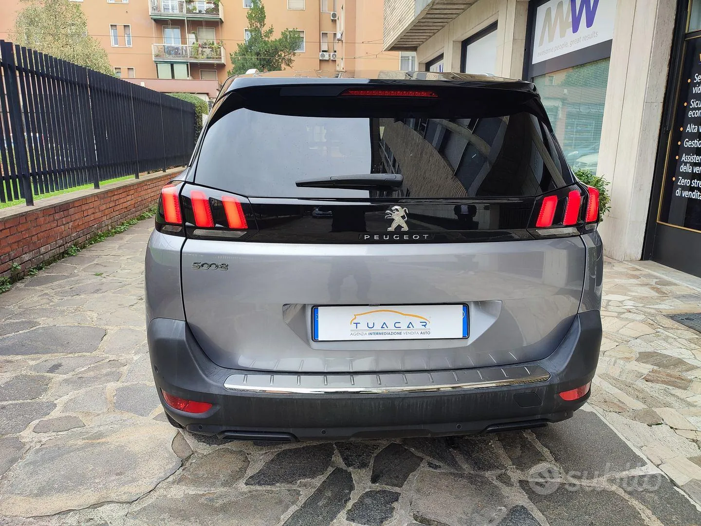 Peugeot 5008 2018 photo 3