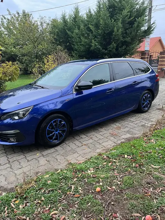 Peugeot 308 2018 photo 3