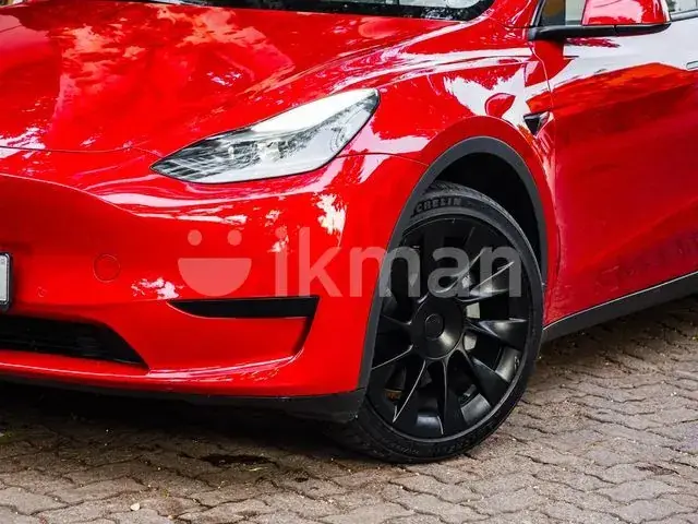 Tesla Model Y 2024 photo 3