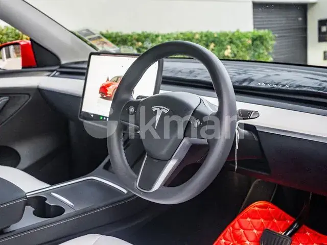 Tesla Model Y 2024 photo 5
