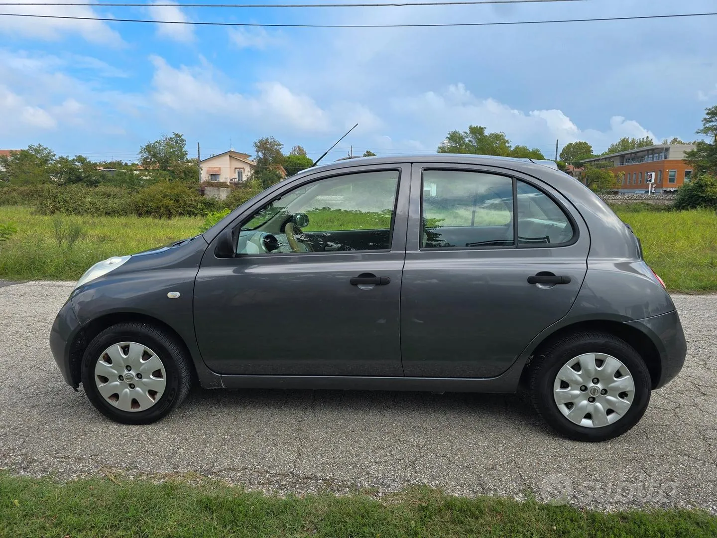 Nissan Micra 2004 photo 3