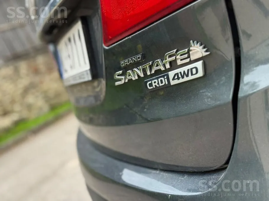 Hyundai Santa Fe 2014 photo 3