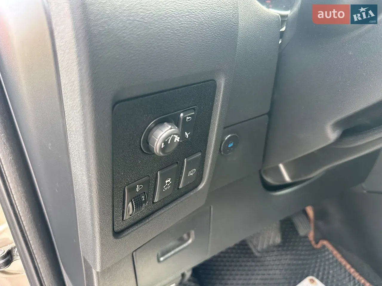 Nissan Qashqai 2011 photo 2