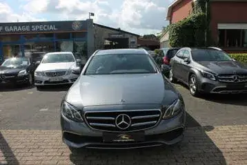 Mercedes-Benz E 200 2019 photo 2