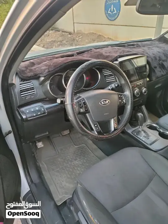 Kia Sorento 2011 photo 3