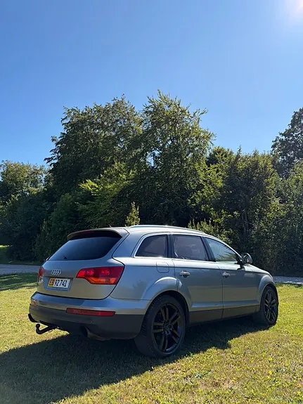Audi Q7 2006 photo 2