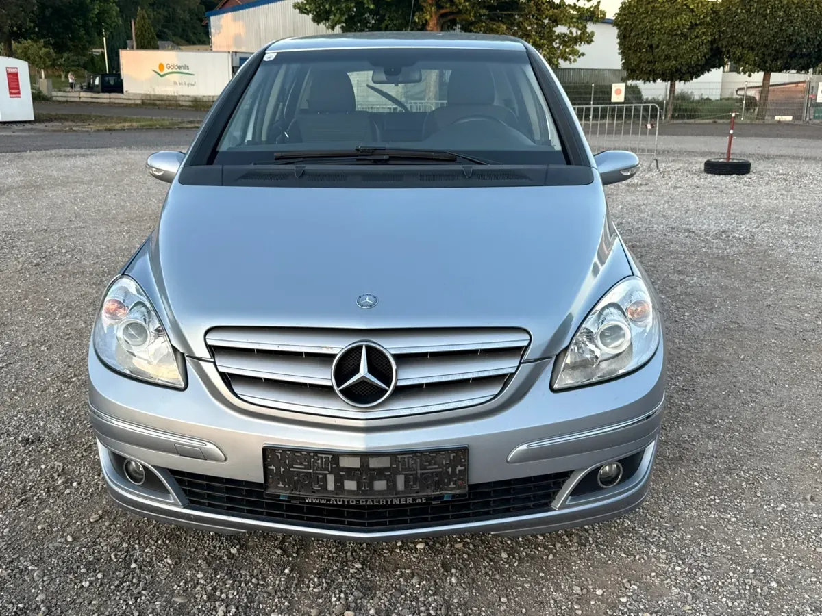 Mercedes-Benz B-Class 2006 photo 2