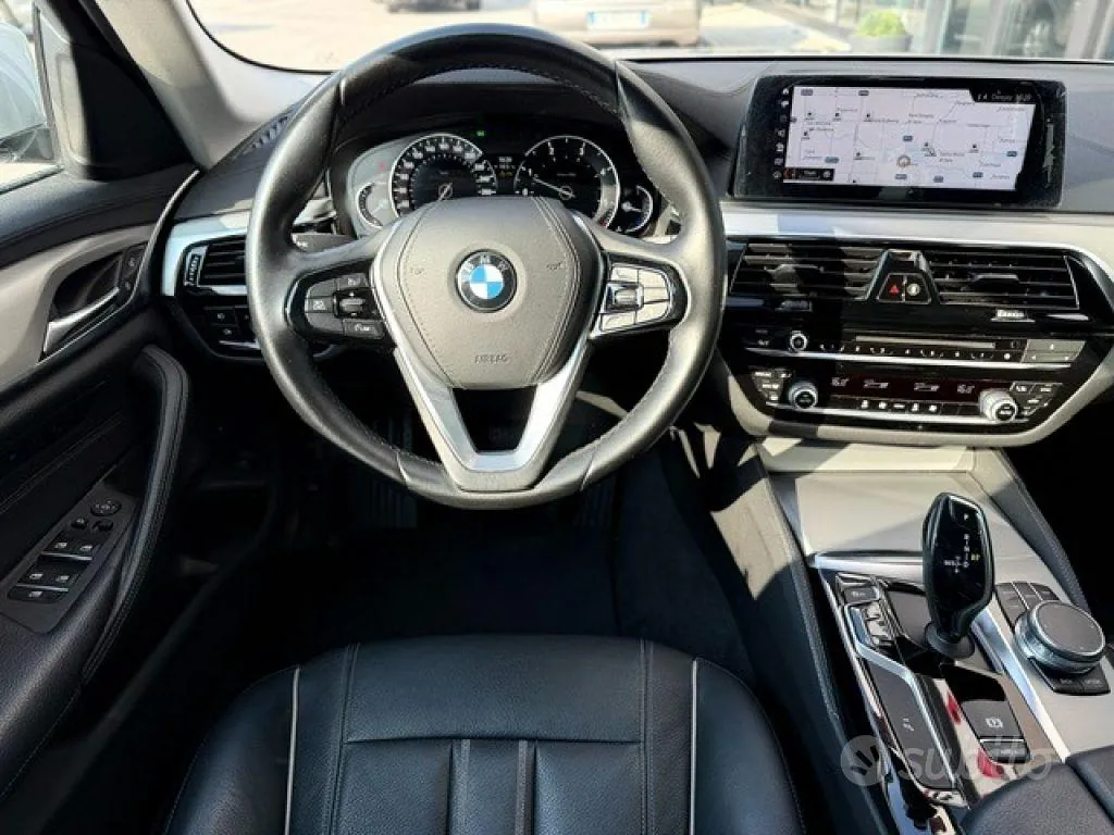 BMW 5 2019 photo 3