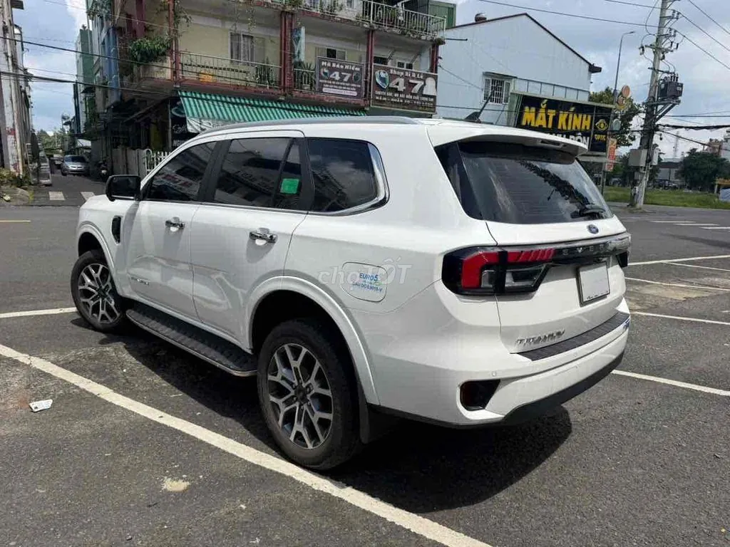 Ford Everest 2024 photo 4