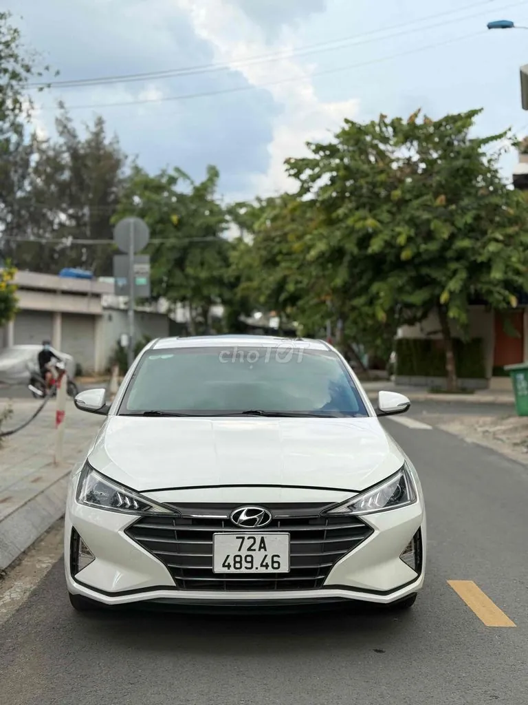 Hyundai Elantra 2021 photo 3
