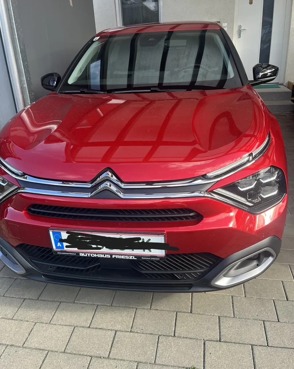Citroen C4 2023 photo 3