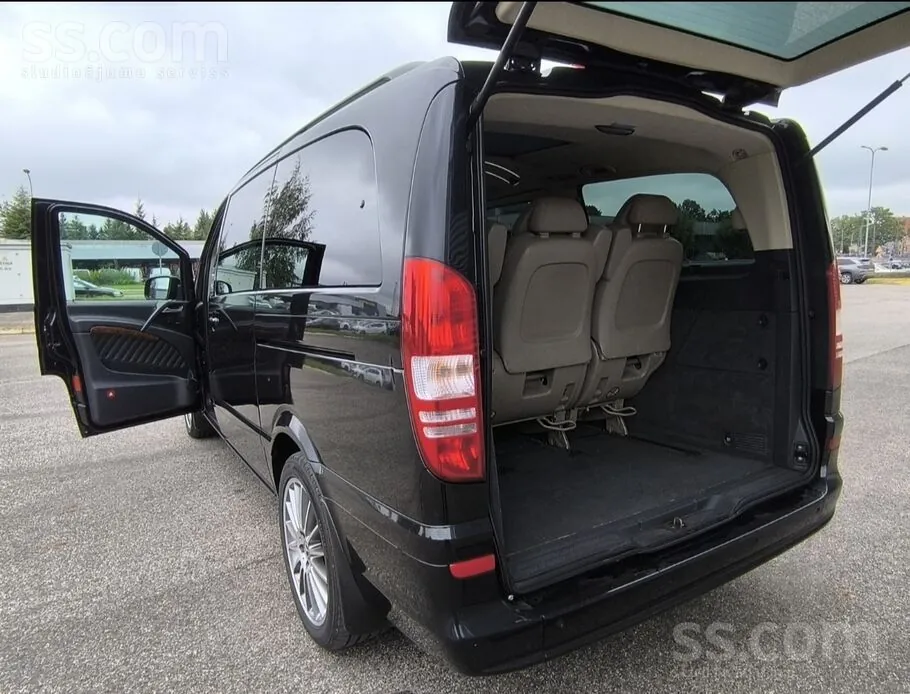Mercedes-Benz Viano 2010 photo 5