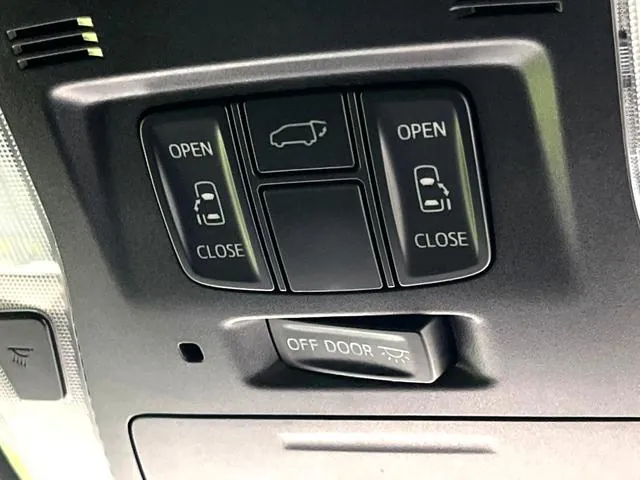 Toyota Vellfire 2016 photo 5