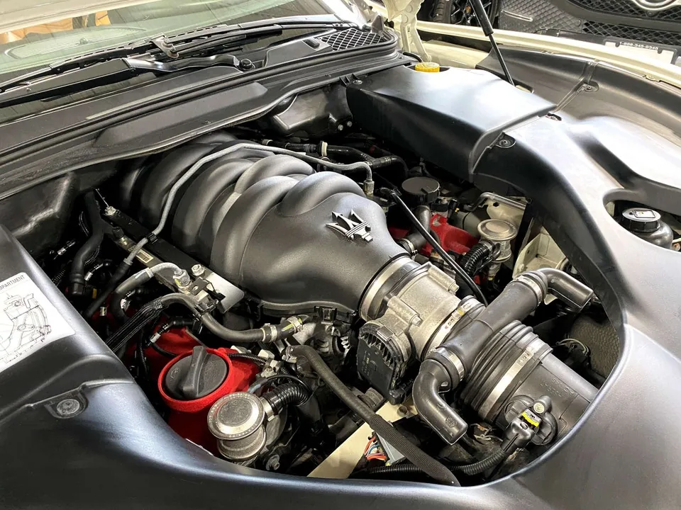 Maserati Granturismo 2013 photo 3