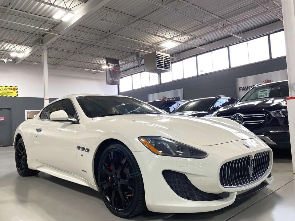 Maserati Granturismo 2013 photo 2