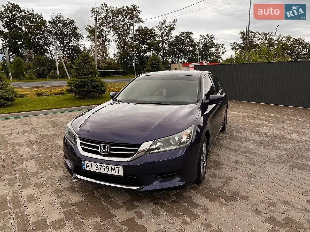 Honda Accord 2013 photo 2