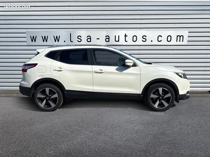 Nissan Qashqai 2016 photo 5