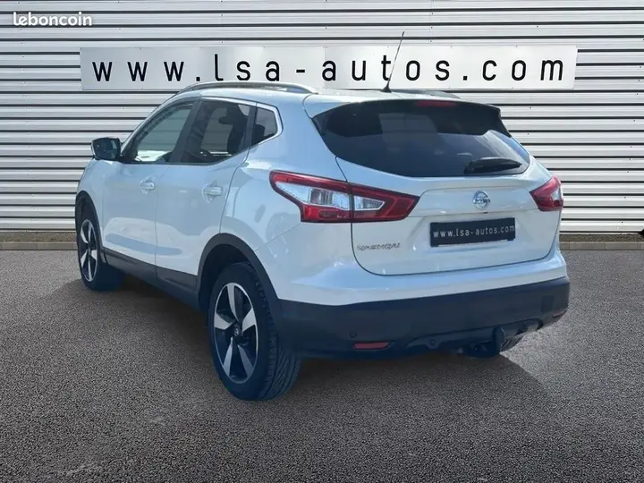 Nissan Qashqai 2016 photo 3