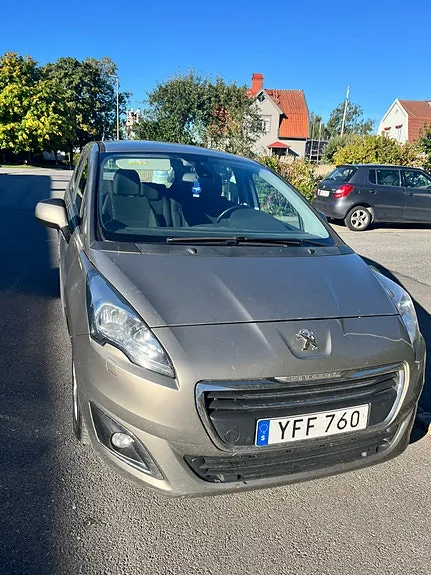 Peugeot 5008