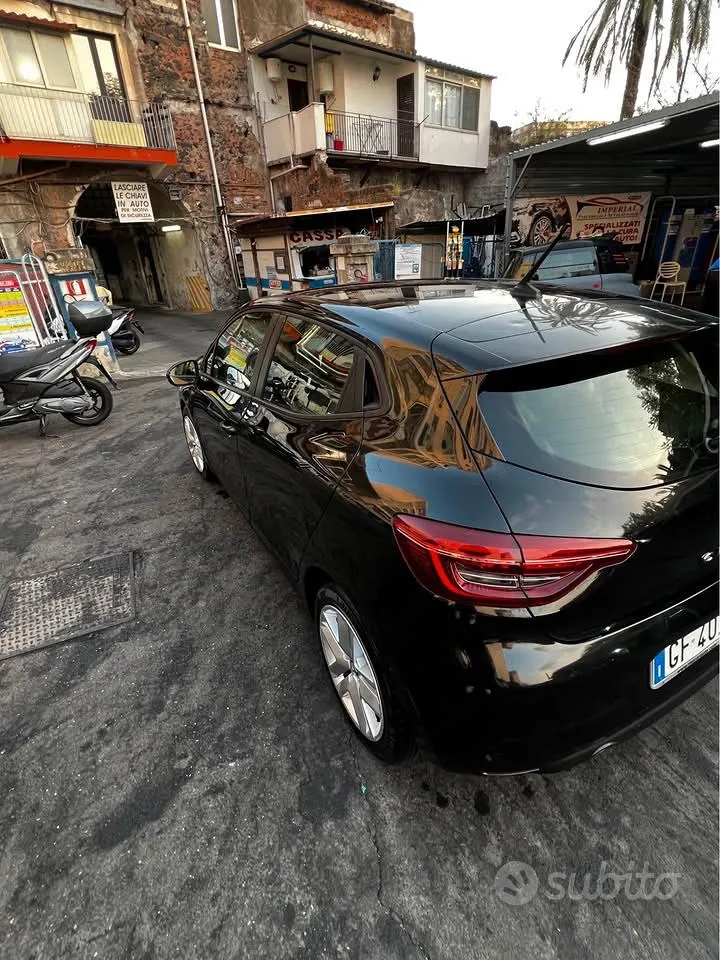 Renault Clio 2021 photo 4