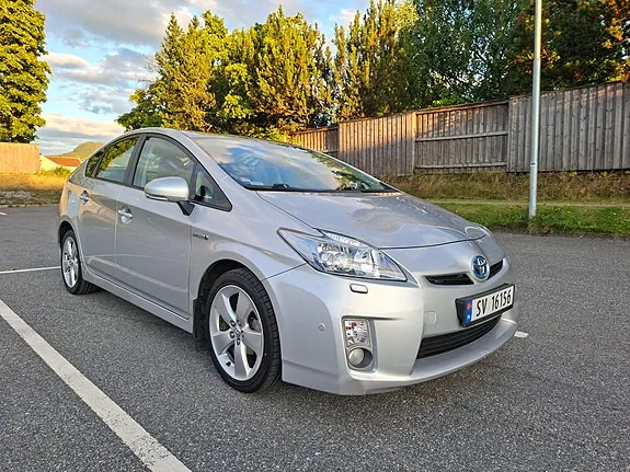Toyota Prius 2011 photo 4