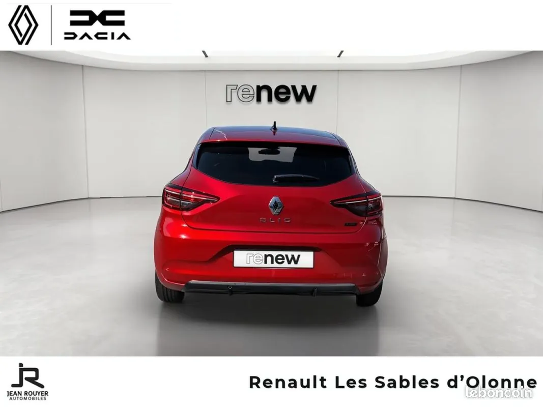 Renault Clio 2023 photo 4